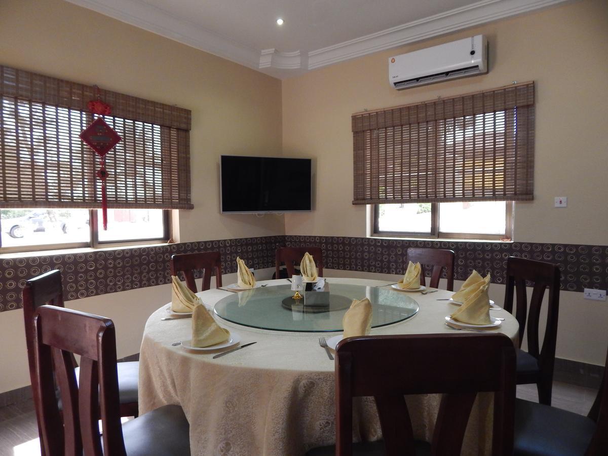 Sweet Garden Hotel Kumasi Buitenkant foto